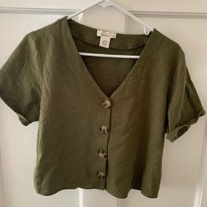 GUC Green linen top/ rayon with buttons size sm